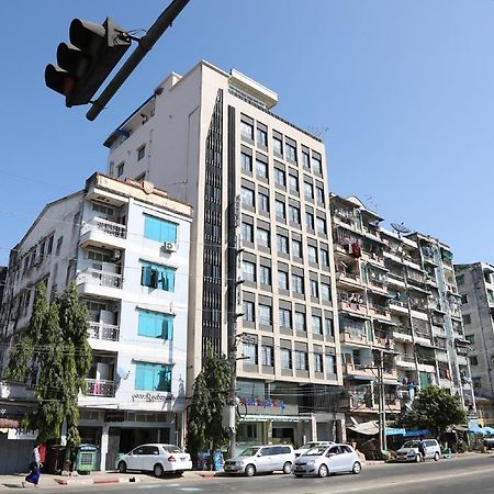 Hotel Royal King Yangon Ngoại thất bức ảnh
