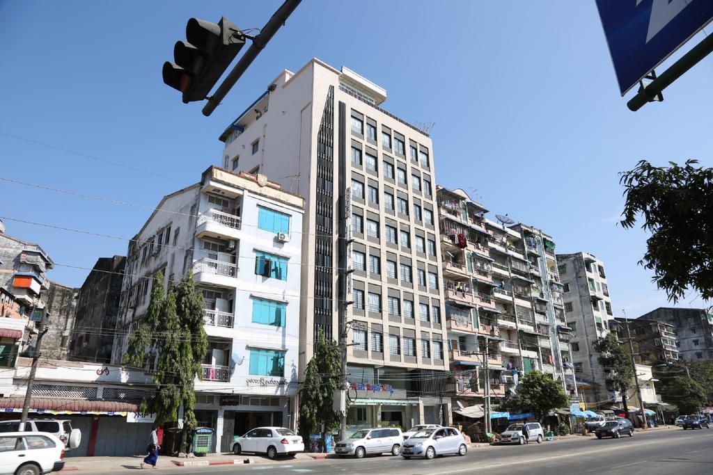 Hotel Royal King Yangon Ngoại thất bức ảnh