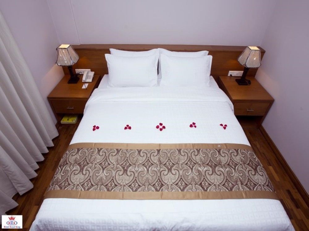 Hotel Royal King Yangon Ngoại thất bức ảnh